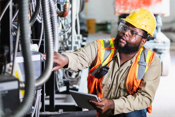 Best Local Electrician Companies  in Eagle Point, AL
